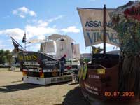 Click to display picture 